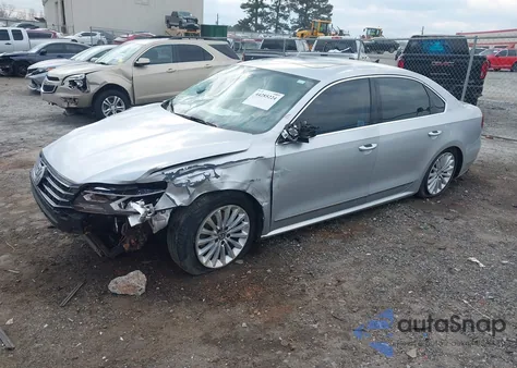 2016 Volkswagen Passat 1.8T Se z USA, uszkodzony, nr VIN 1VWBT7A34GC024650